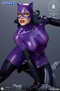 Catwoman Maquette - Purple Version (DC Comics)