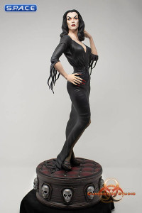 Vampira Queen of the Ghouls Statue