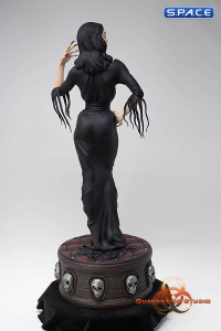 Vampira Queen of the Ghouls Statue