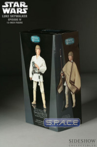 12 Luke Skywalker - Moisture Farmer: Tatooine (Star Wars)