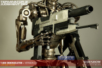 1:1 T-800 Endoskeleton Life-Size Replica Version 2.0 (Terminator 2)