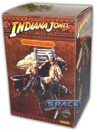 Indiana Jones vs. Mola Ram Diorama Sideshow Exclusive