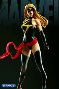 Ms. Marvel Premium Format Figure Sideshow Exclusive (Marvel)