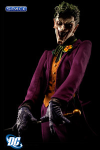 The Joker Premium Format Figure (DC Comics)