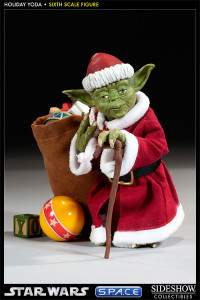 1/6 Scale Holiday Yoda (Star Wars)