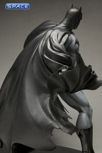 1/6 Scale Batman Black Costume ARTFX Statue (Batman)