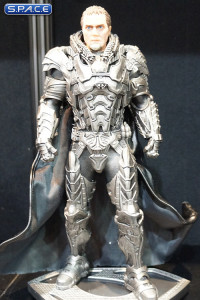 1/6 Scale Zod Iconic Statue (Man of Steel)