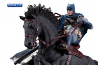 Batman - A Call to Arms Statue (Batman - The Dark Knight Returns)