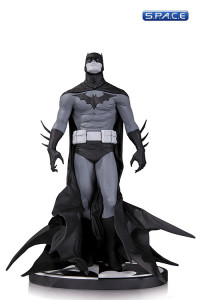 Batman Statue by Jae Lee (Batman Black and White)